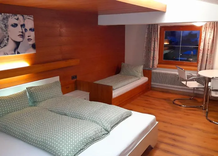 Garni Krinserhof 酒店 2*